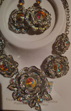 Load image into Gallery viewer, Close View
