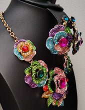 Load image into Gallery viewer, Close View
