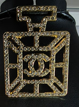 Load image into Gallery viewer, Gold Full View
