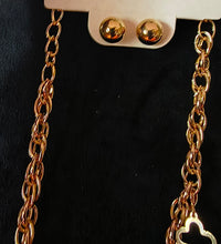 Load image into Gallery viewer, Earrings
