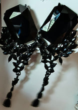 Load image into Gallery viewer, Trenees' Exclusive Jewelry Colletions- 2 pairs in stock (New Arrival)
